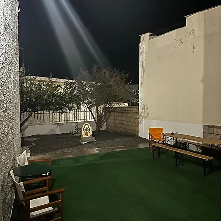 Appartement Εξοχική Μονοκατοικία με αυλή και εξωτερική αποθήκη-Country house with yard&external warehouse 4*