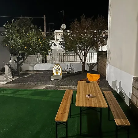 εξοχική μονοκατοικία με αυλή και εξωτερική αποθήκη-country House With Yard And External Warehouse