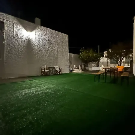 Εξοχική Μονοκατοικία με αυλή και εξωτερική αποθήκη-Country house with yard&external warehouse Appartement 4*