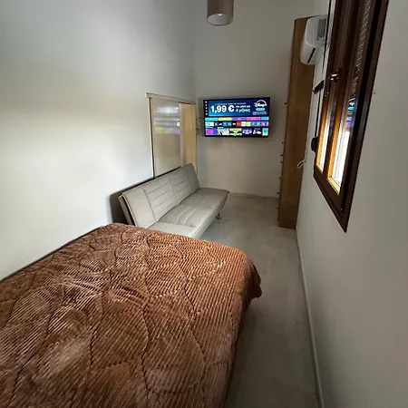 Εξοχική Μονοκατοικία με αυλή και εξωτερική αποθήκη-Country house with yard&external warehouse Appartement