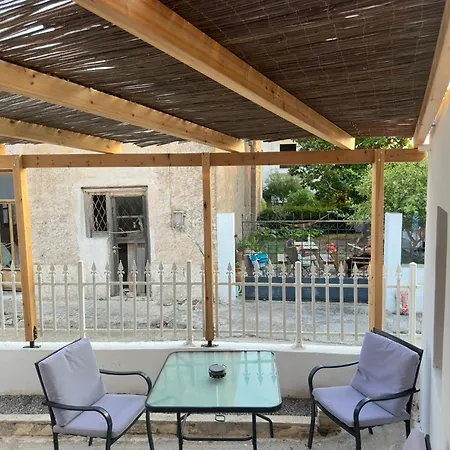 Apartment εξοχική μονοκατοικία με αυλή και εξωτερική αποθήκη-country House With Yard And External Warehouse Dhermatianika