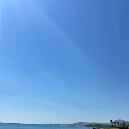 εξοχική μονοκατοικία με αυλή και εξωτερική αποθήκη-country House With Yard And External Warehouse Apartment *