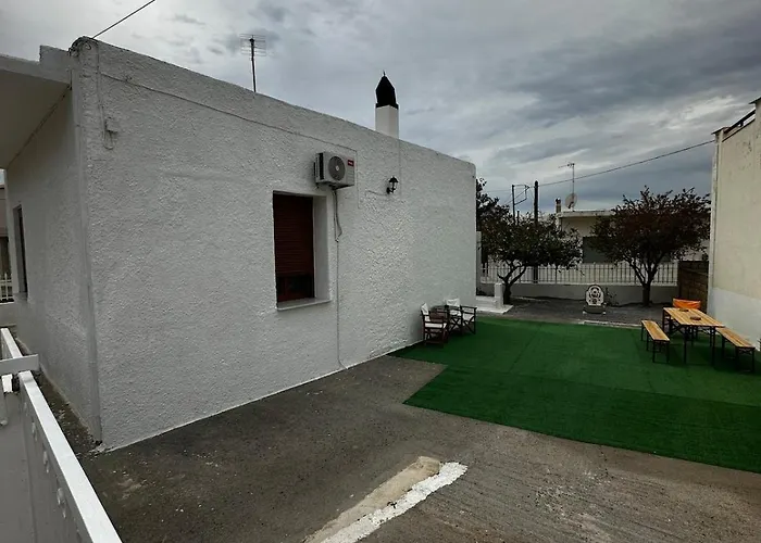 דירה εξοχική μονοκατοικία με αυλή και εξωτερική αποθήκη-country House With Yard And External Warehouse