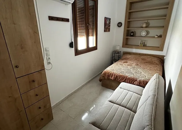 דירה εξοχική μονοκατοικία με αυλή και εξωτερική αποθήκη-country House With Yard And External Warehouse